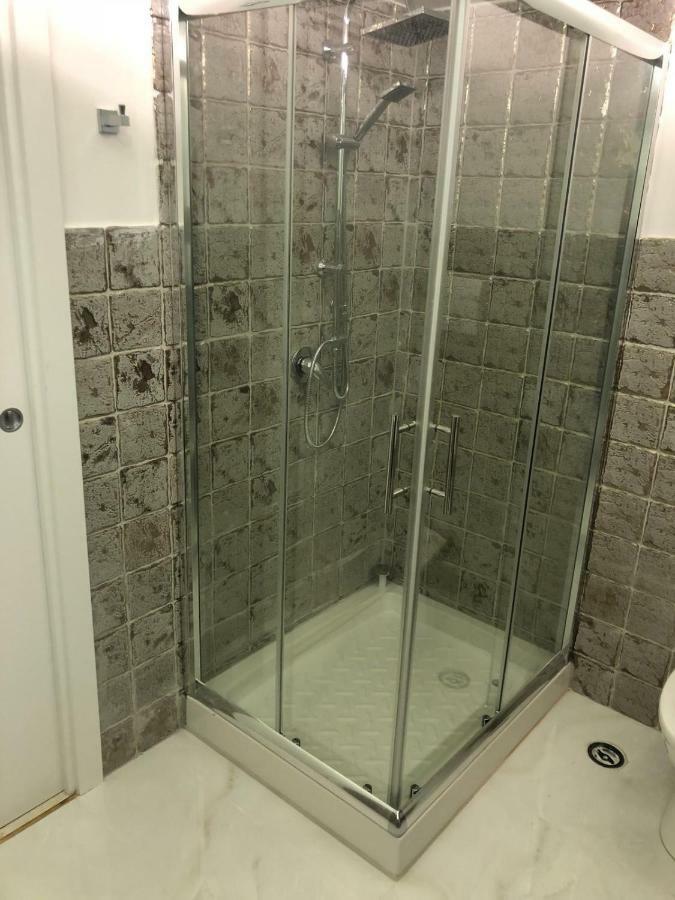 Sole House Apartment Наполи Екстериор снимка