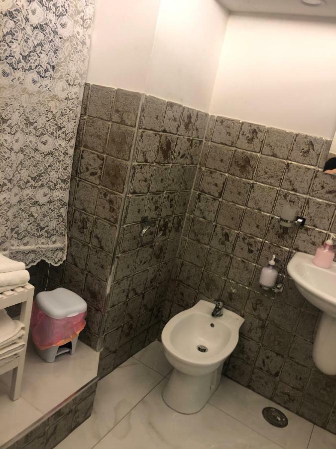 Sole House Apartment Наполи Екстериор снимка